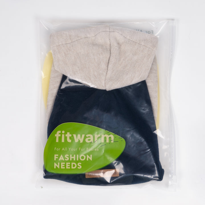 Packaged pet product with 'fitwarm' branding.